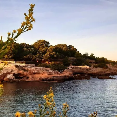 Trafalgar - Casita En Pueblo Marinero